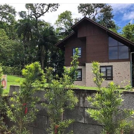 Casa de campo Rosa dos ventos Rodeio Exterior foto